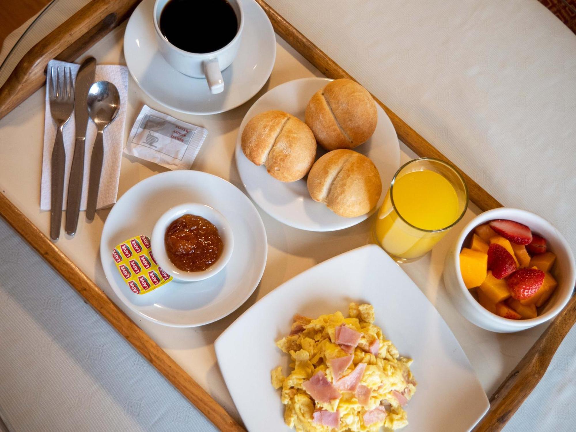 Britania San Borja Hotel 3*
