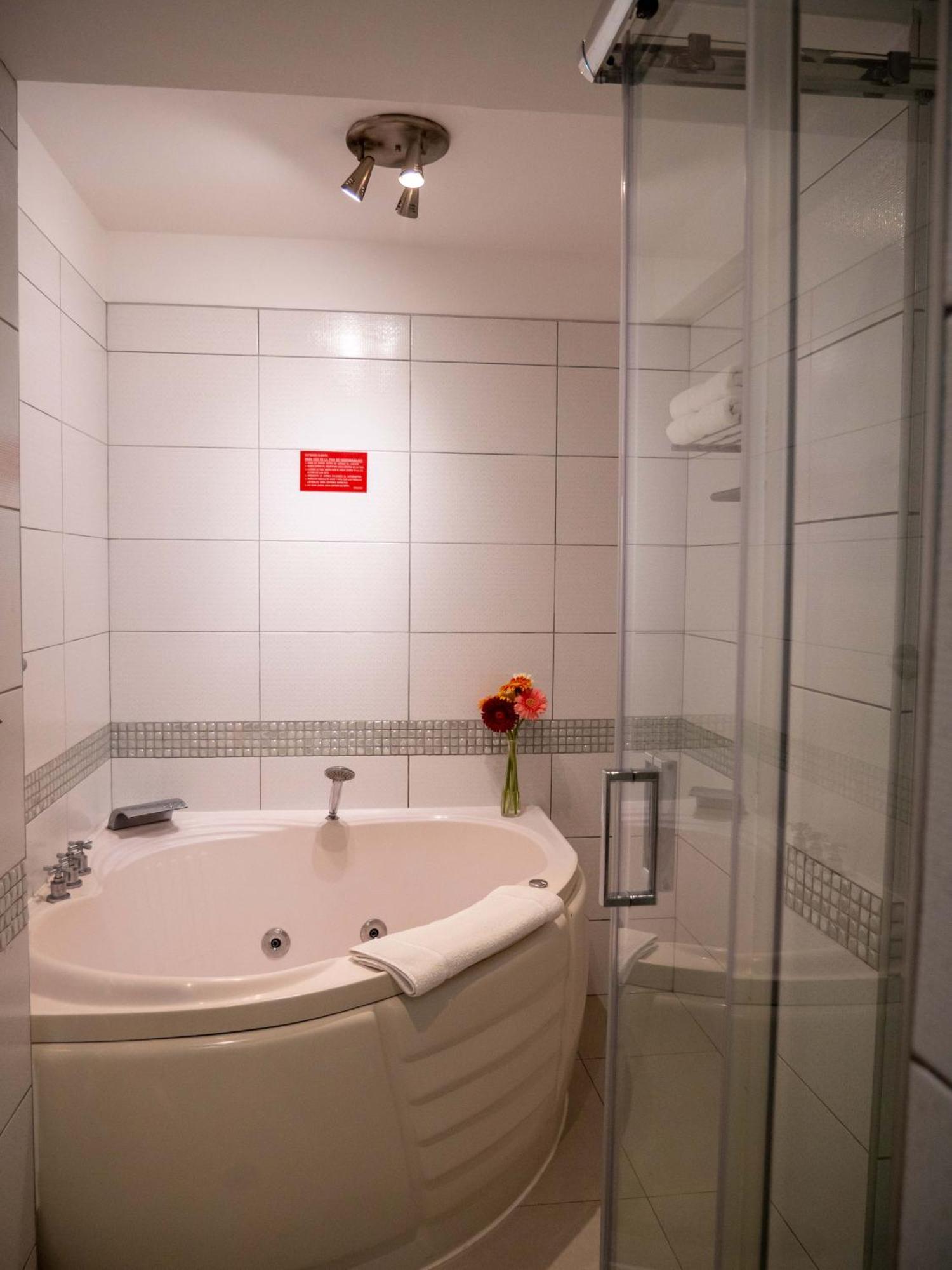 Hotel Britania San Borja 3*