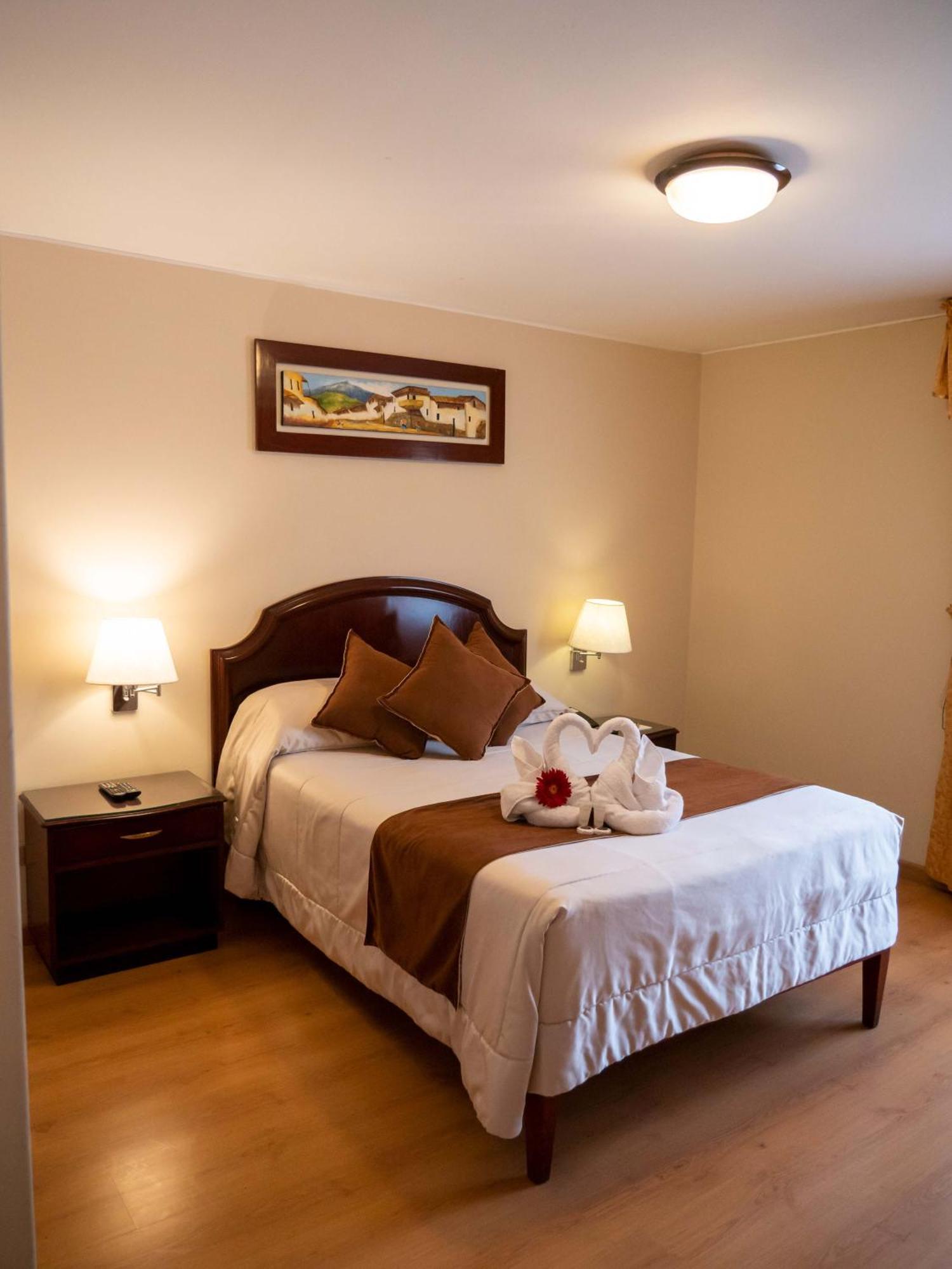 Britania San Borja Hotel 3*